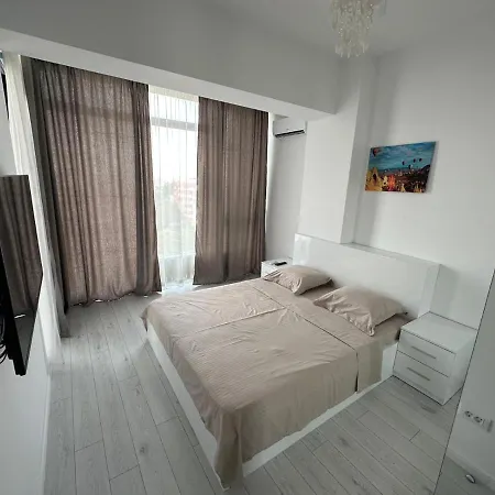 Giulia's Bucharest